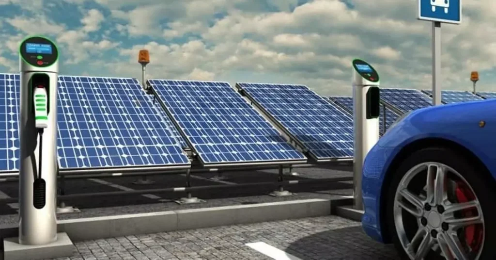beneficios de cargar un coche eléctrico con placas solares